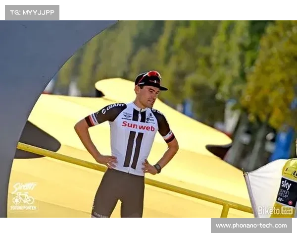 安娜·范德布雷根勇夺女子环法自行车赛三连冠再创历史新高